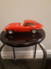 Burago Jaguar E 1961 1/18 Red