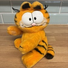 Garfield Plush Soft Toy 10”  Sitting Crasping Paws 1978, 1981 Dakin