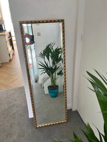 Home wall tall gold - gold, wooden
