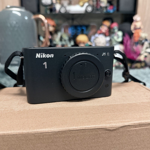 Nikon mirrorless - 1,