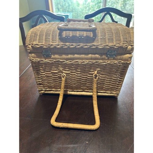 Vintage woven wicker picnic - vintage,