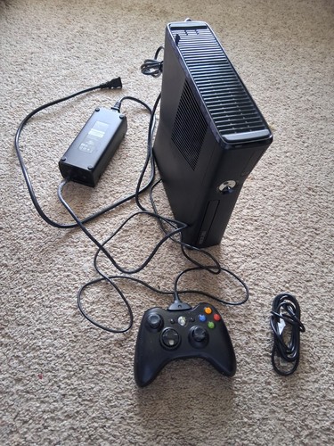 2011 xbox original console - 2011,