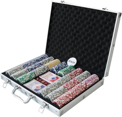 500 clay poker chips - 500,
