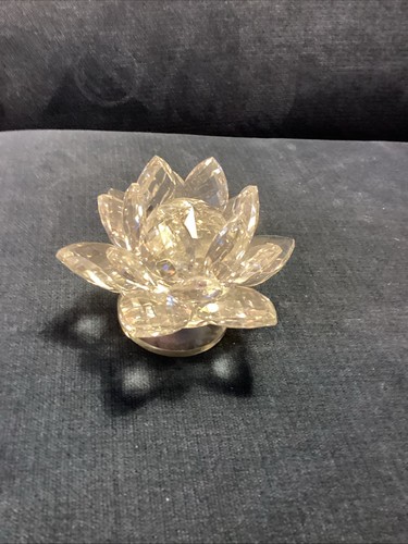 Clear crystal lotus flower - clear,