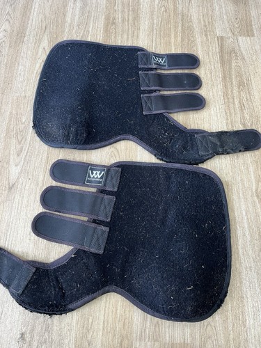 Woof wear neoprene - wear,