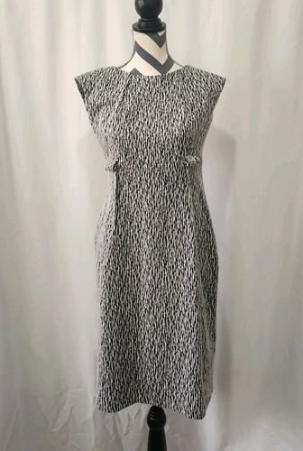 Connected apparel black and - black,