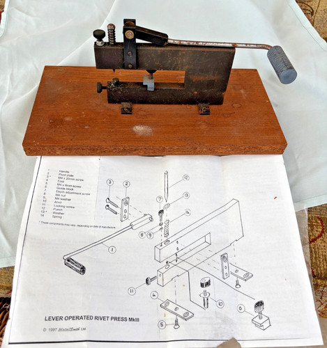 Metalsmith ret rivet embossing - metalsmith,