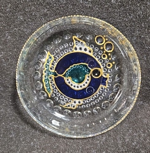 Pretty fish design glass - pretty,