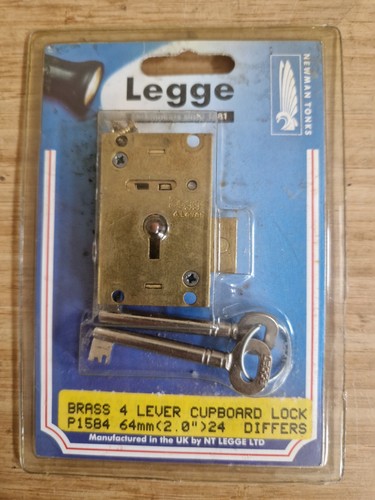 Vintage drawer cupboard - cupboard, lock