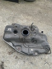 TOYOTA AURIS 2018 FUEL TANK 77001-02560 1.8 PETROL HYBRID 2012-2019 ESTATE CAR
