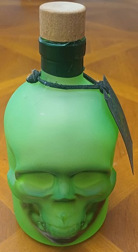 Absinth suicide - absinth,,
