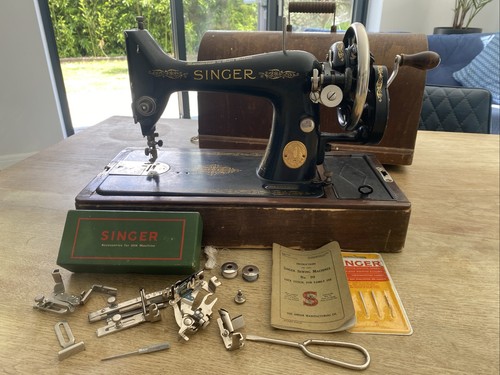 Singer sewing machine hand - sewing,