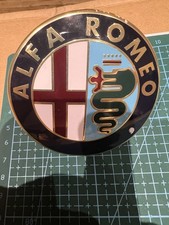 Alfa Romeo Emblem - Lot 56