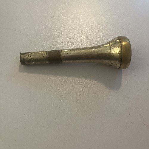 Trumpet mouthpiece label - no,