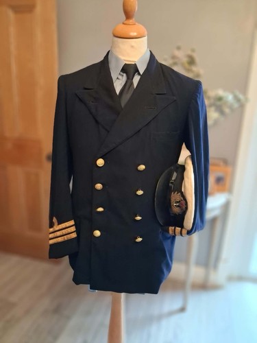 British royal navy - royal, commander