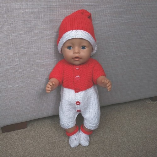 Hand knitted red and - hand,