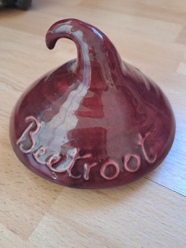 Vintage ceramic beetroot - ceramic,