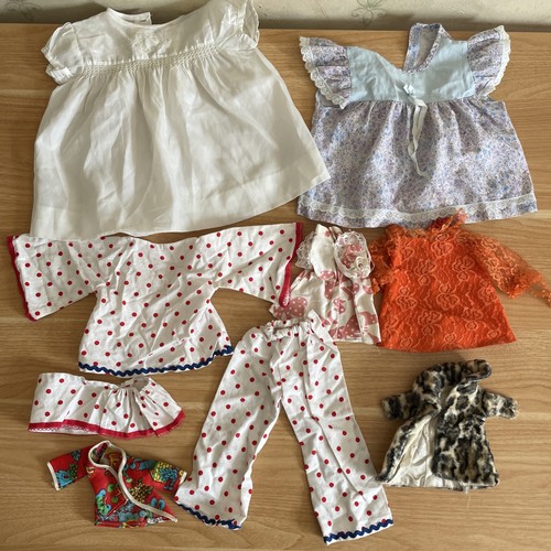 Vintage doll clothes - vintage, of