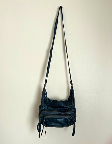 Pavers black leather shoulder - black,