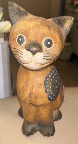 Vintage hand carved - carved, cat