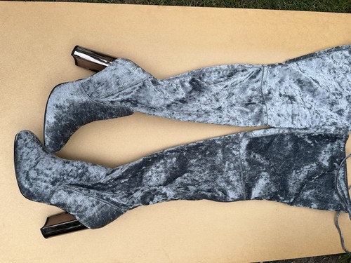 Doubt thigh high boots - no, size