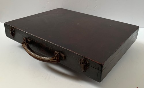 Vintage wooden artist box - vintage,