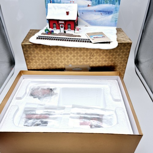 Hallmark lionel keepsake - hallmark,