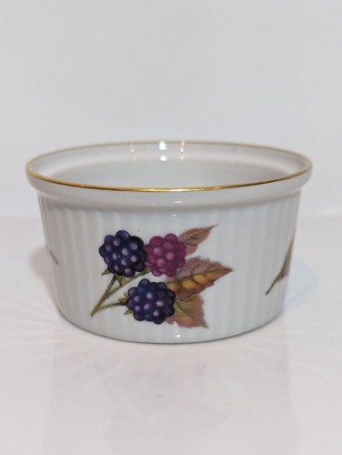 Royal worcester evesham gold - worcester,