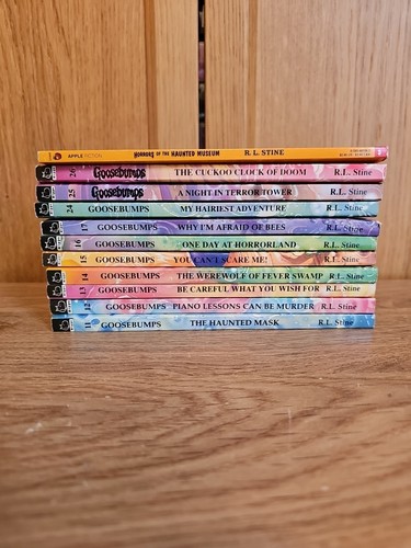Book bundle goosebumps - bundle, of