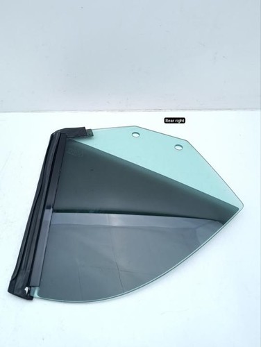 Fixed side window aston - fixed,