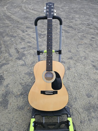 Martin smith acoustic guitar - martin,