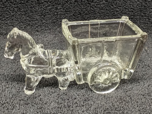 Vintage crystal glass - crystal, horse