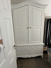 bedroom furniture set 