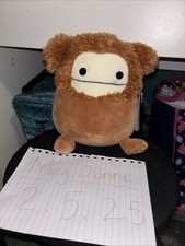 Benny sparkle squishmallow