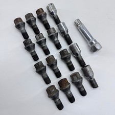 FIAT 500 LOCKING WHEEL NUT SET
