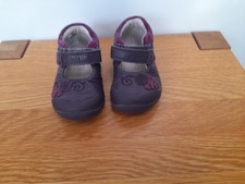 girls clarks first shoes purple size UK 3.5 F EU 19 riptape flowers