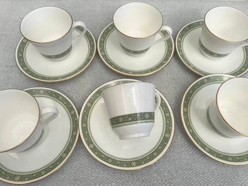 Set royal doulton green - of, &