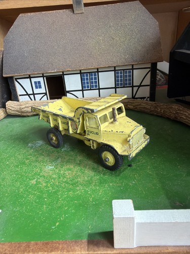 Dinky supertoys 965 euclid - supertoys,