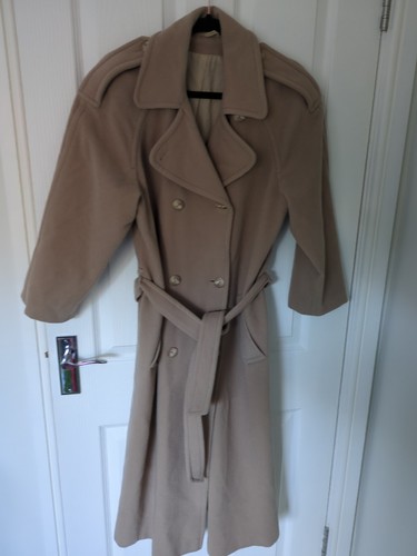 Classic woman vintage - woman,