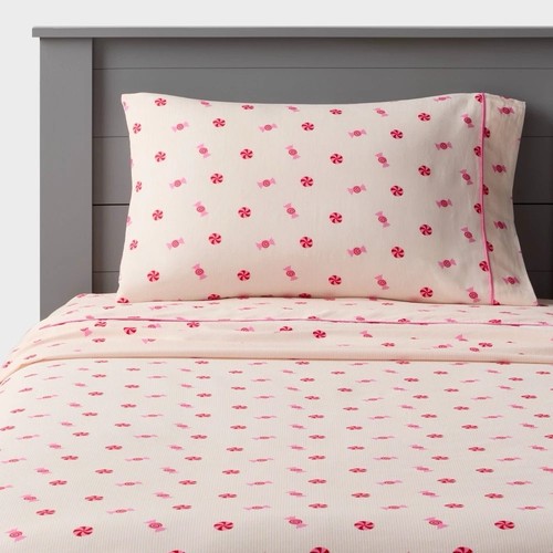 Pillowfort candy stripes - pillowfort, twin