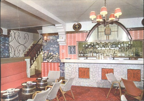 Castle irwell hotel cocktail - hotel,