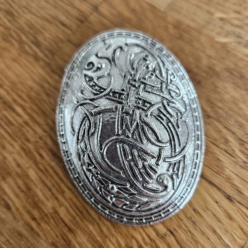 Extra large oval silvertone - large,