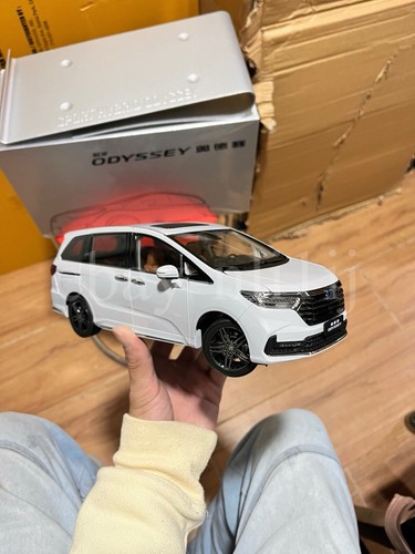 Scale honda odyssey - scale,