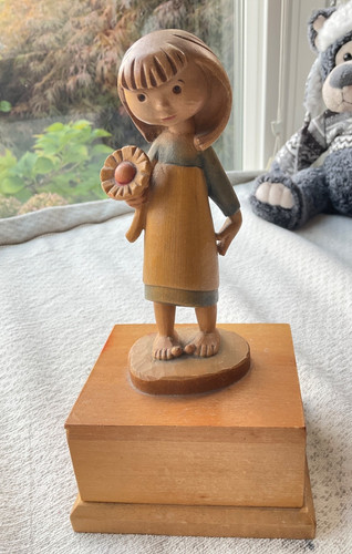 Vintage music box - music, reuge