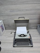 Typewriter: Olivetti Tropical