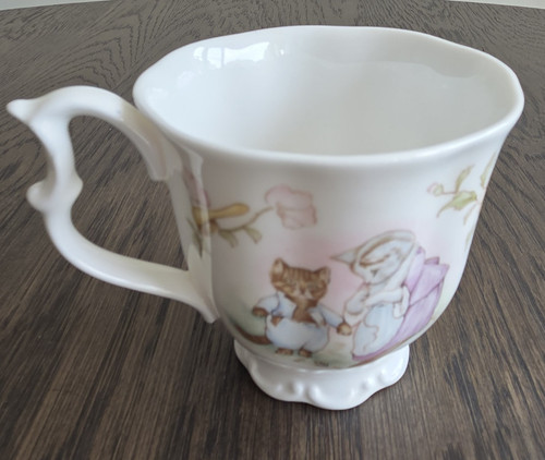 1986 royal albert world - royal,