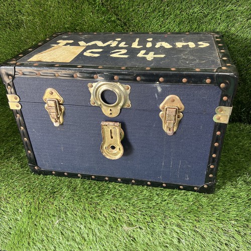 Mossman royal blue tuck - tuck, box
