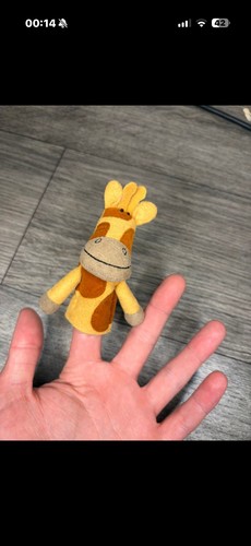 Giraffe jelly cat finger - giraffe,