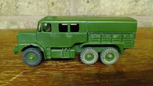 Vintage dinky 689 medium - vintage,