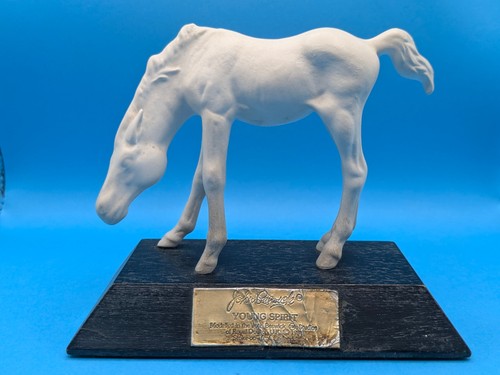 Beswick horse young - horse, 'young